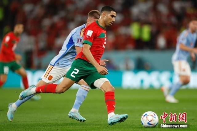 西班牙横扫塞维利亚,阿什拉夫扛起全队 西班牙横扫塞维利亚,阿什拉夫扛起全队