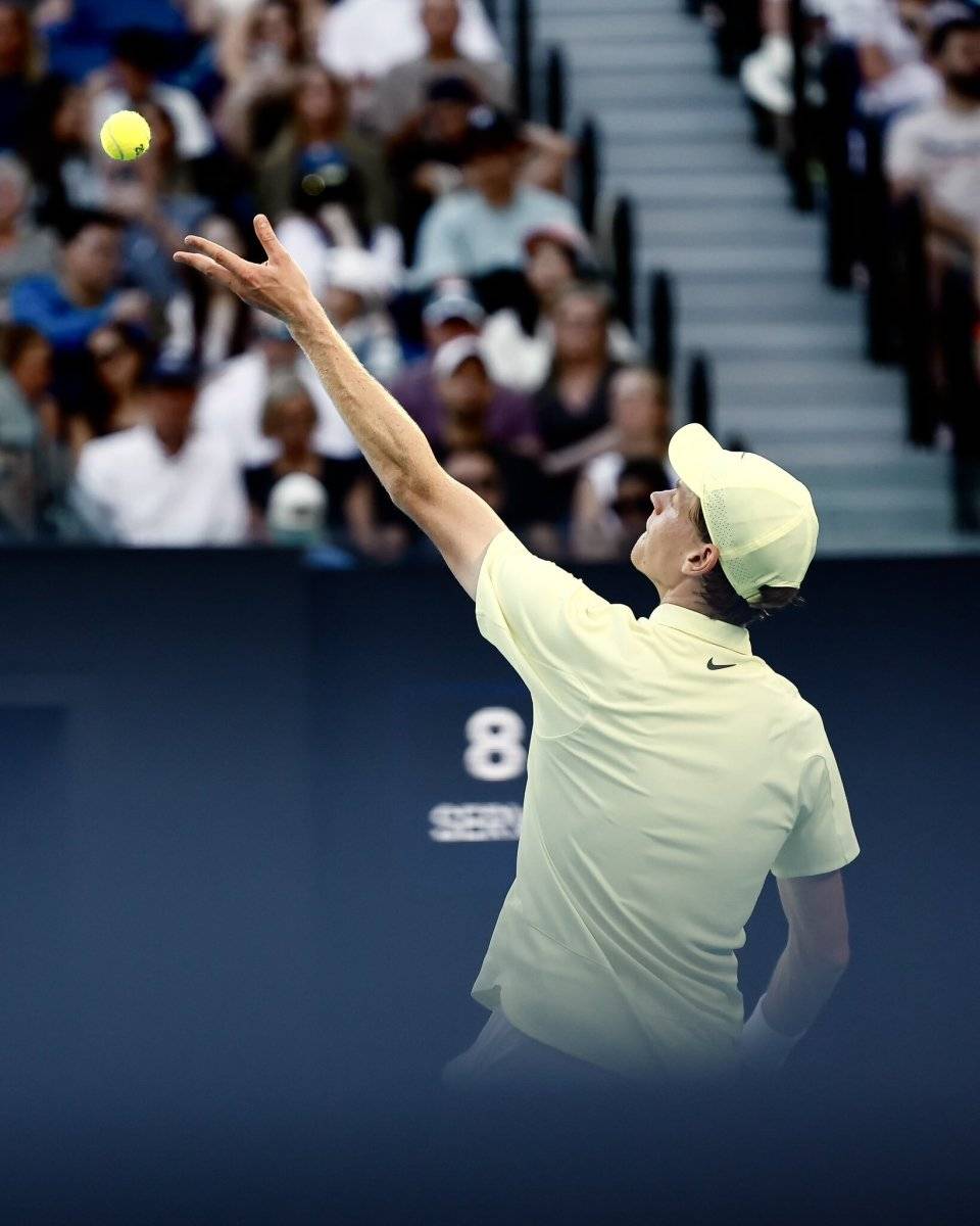 温网轻取澳网，蒂姆点燃赛场