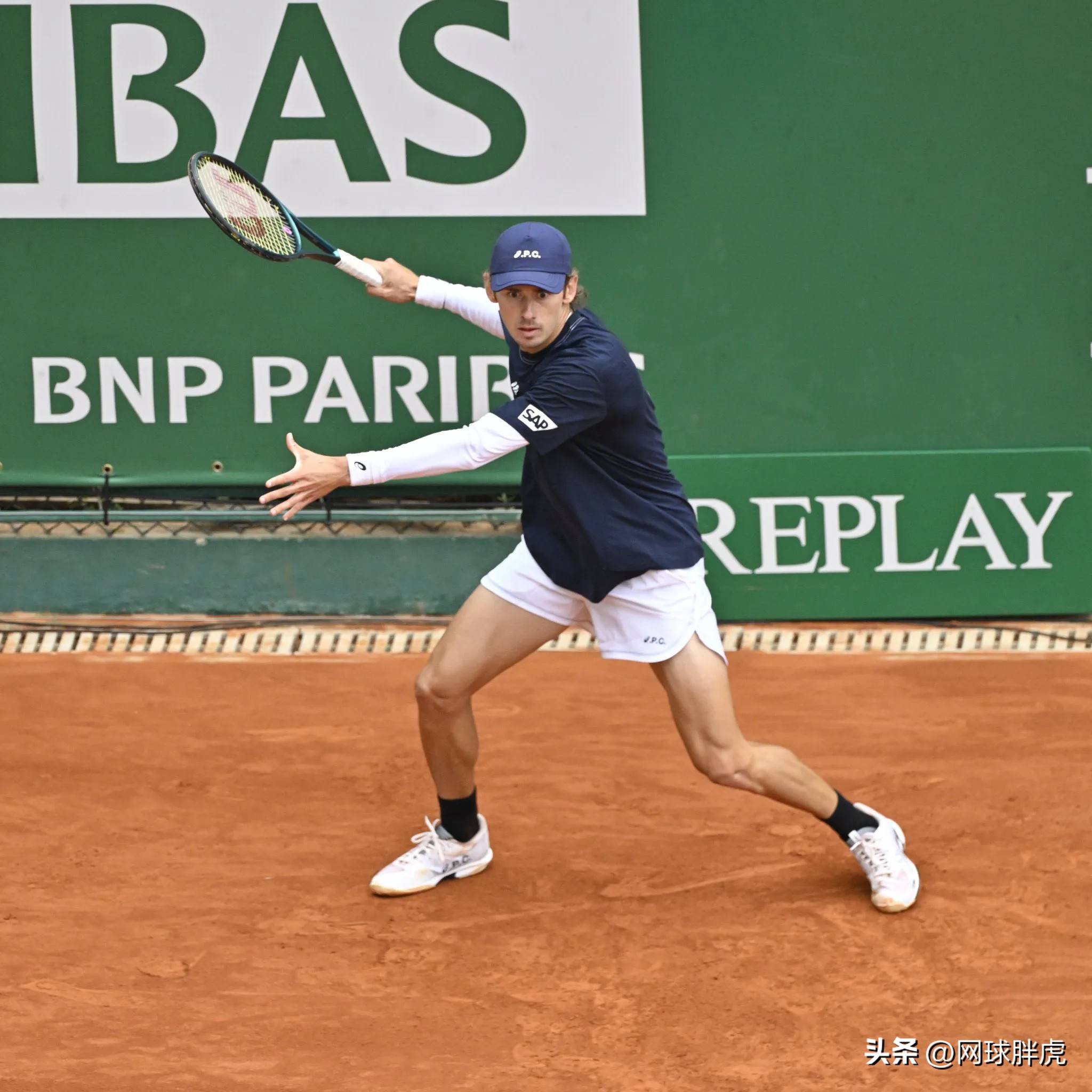 蒙特卡洛大师赛鏖战年终总决赛，兹维列夫带队取胜