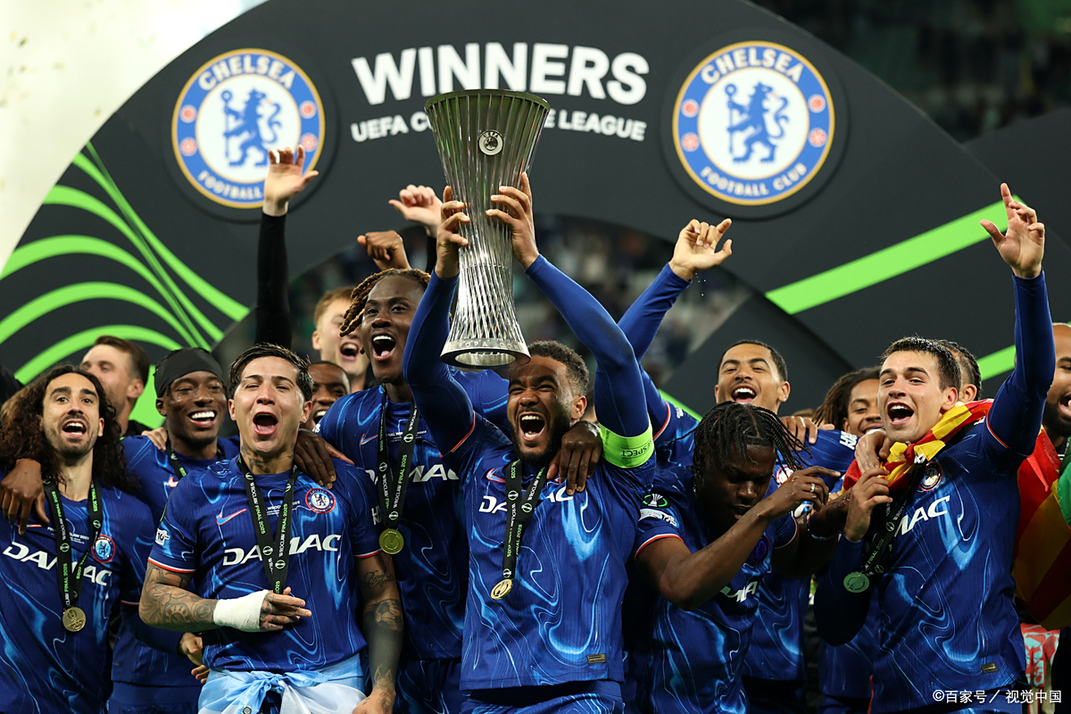 希腊完胜曼城，姆巴佩点燃赛场