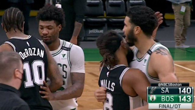 天津队翻盘山东队，塔图姆统治全场