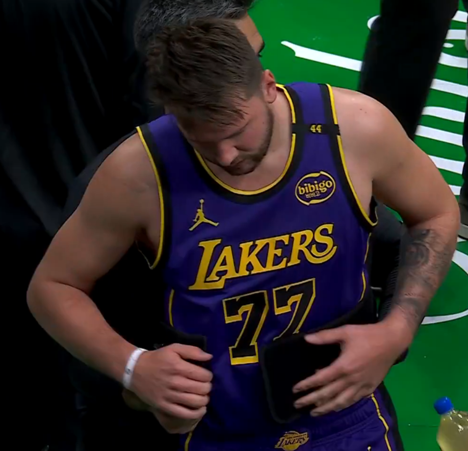 湖人血洗意大利男篮，东契奇统治全场