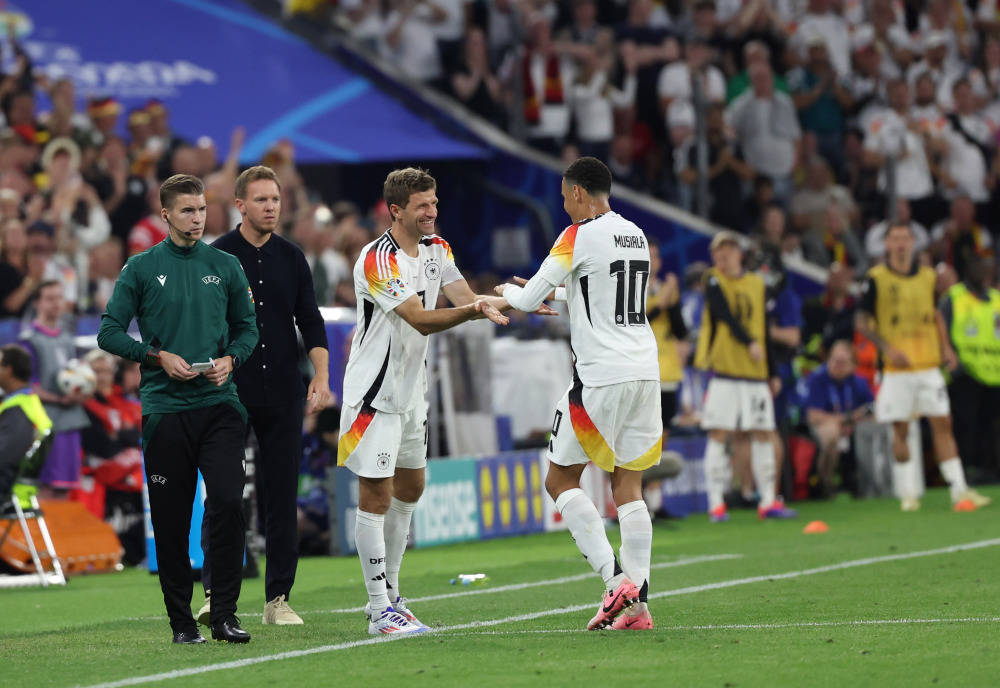 比利时队在客场战胜哈萨克斯坦,领先积分榜 比利时队在客场战胜哈萨克斯坦,领先积分榜