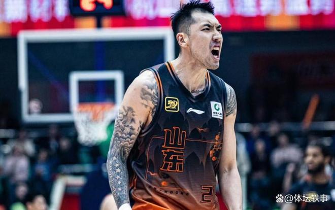 山东男篮士气高涨，冲击常规赛前三