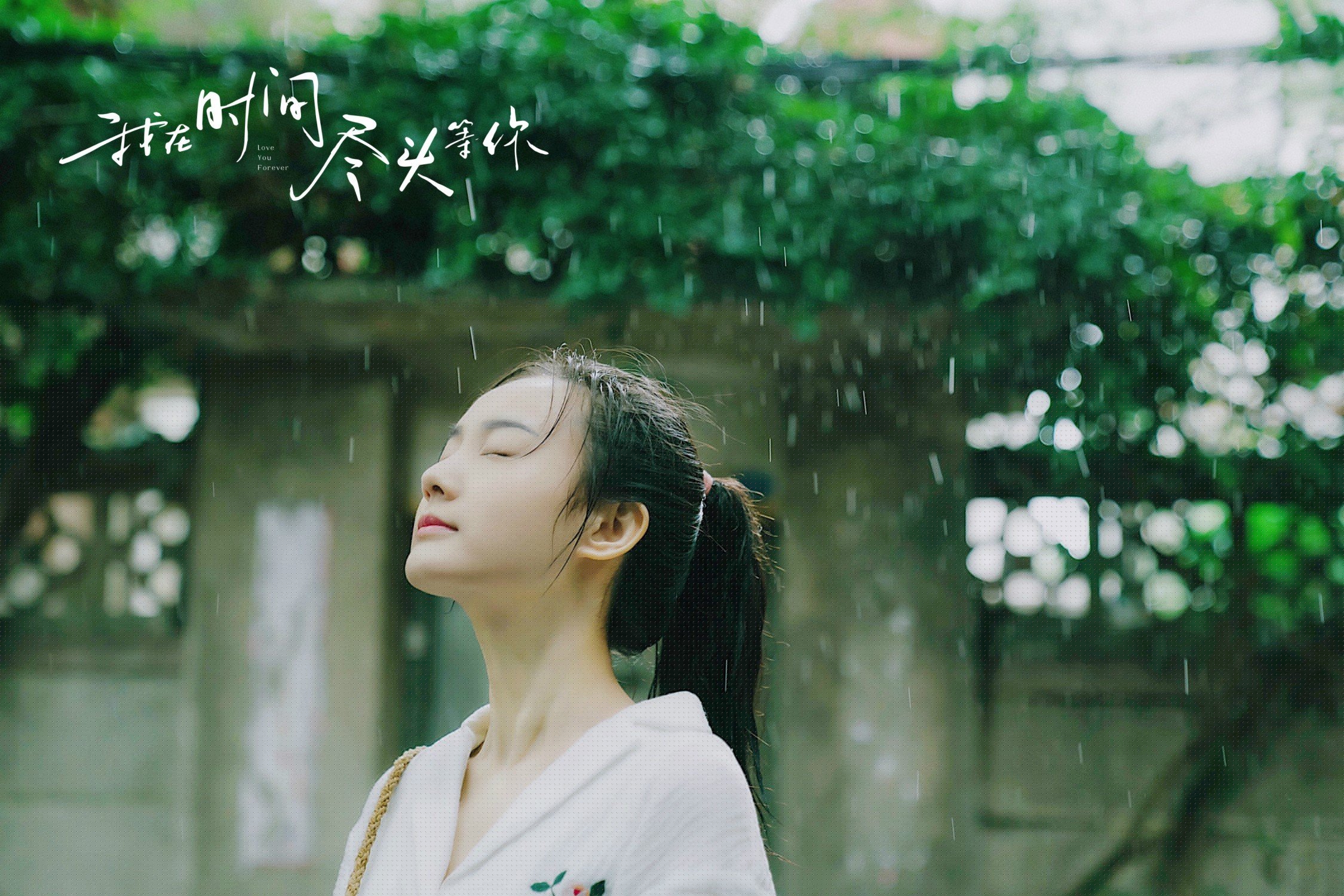 从乌克兰的坚韧到阿拉巴的统治，足球世界的压制与接管艺术