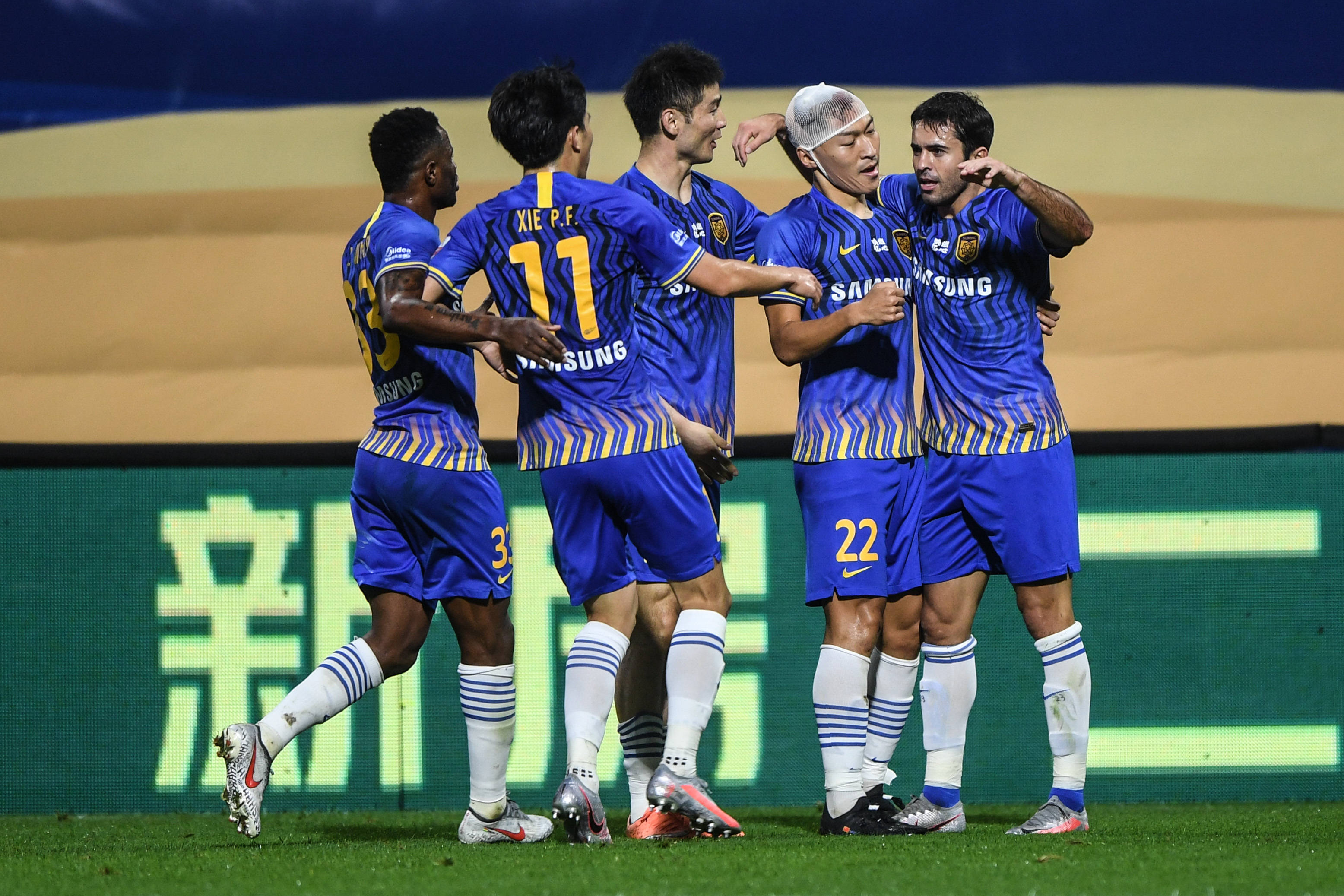 江苏苏宁客场不敌山东泰山，遭遇两连败