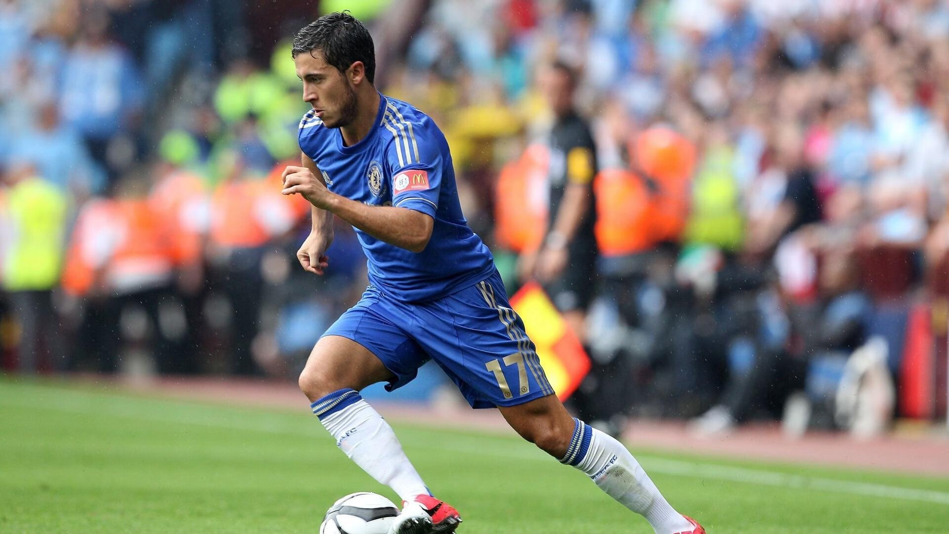 佩德里关键制胜，波兰轻取挪威，一场战术与意志的胜利