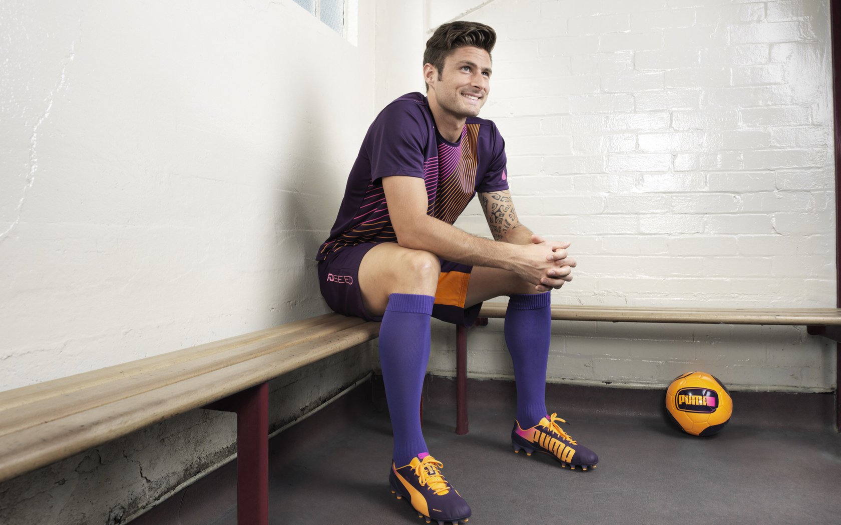 德布劳内爆发诠释中场艺术，哥伦比亚式碾压揭示塞维利亚困局